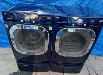 LG True Steam (True Balance) Front load washer and electric dryer on pedestals!