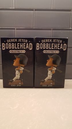 Derek Jeter SGA bobblehead bobble $150