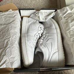 Air Jordan 1 Low
