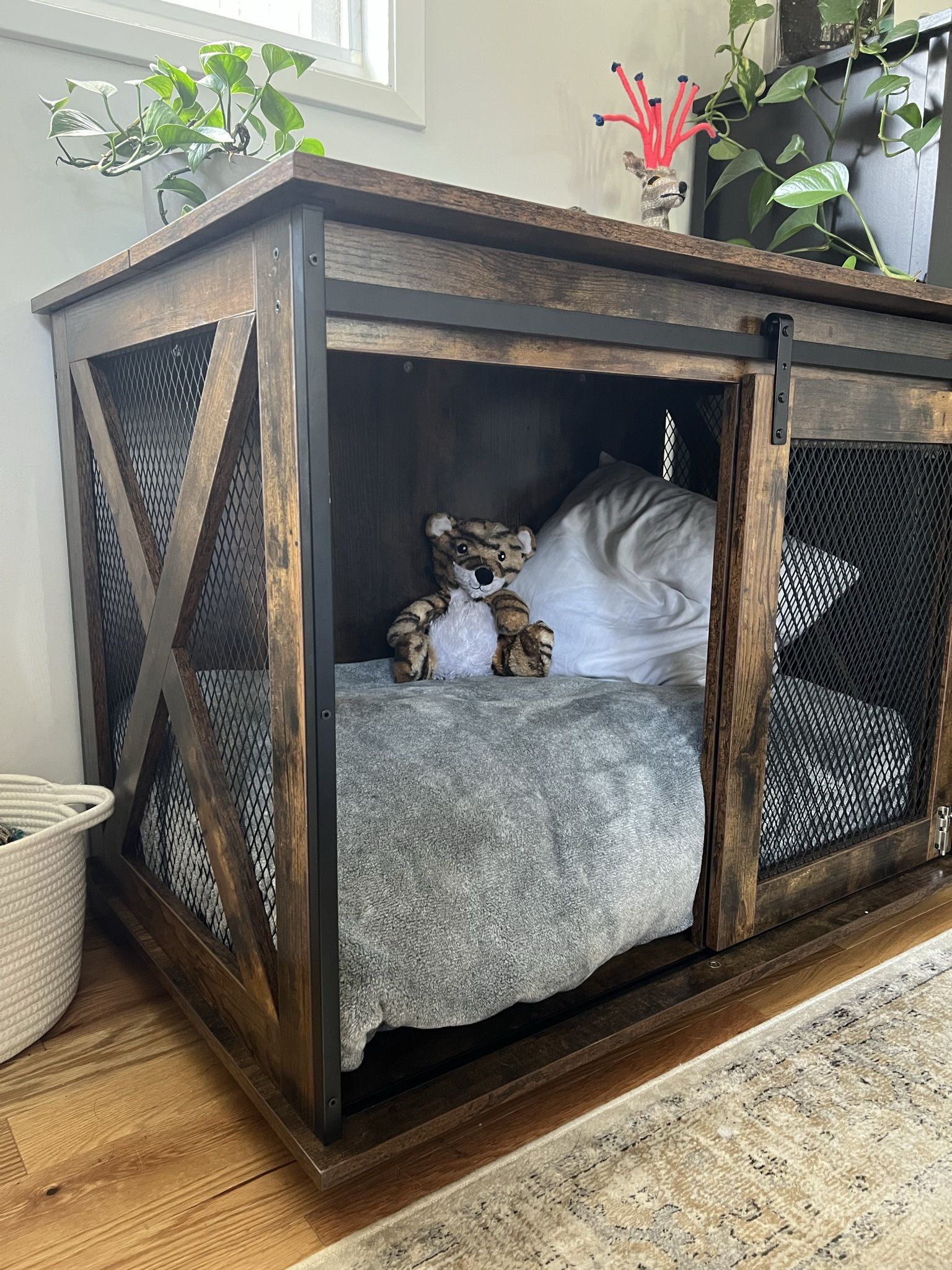 Dog Crate / House