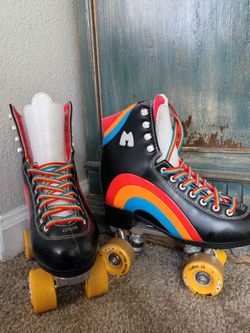 Moxie Skates Size 6 (adult)
