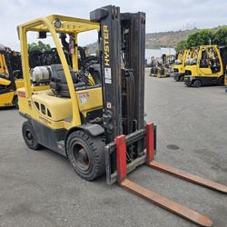 Hyster H60FT Pneumatic Tire Forklift 