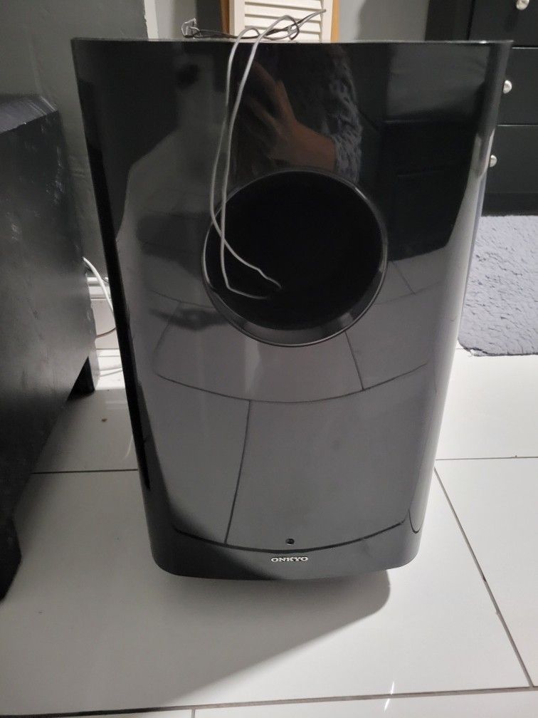Subwoofer Onkio