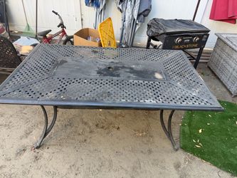 Patio table