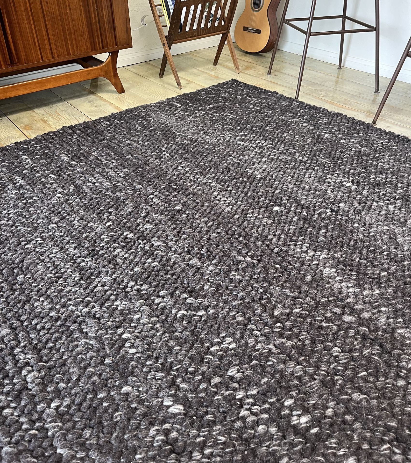 Charcoal Wool Rug - 5.7’ x 7.10’