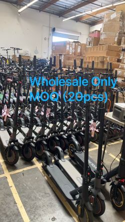 Wholesale Available 500W 10inch Tire Electric Scooter with Dual Suspensions 22MPH Dual Braking, Max 264Lbs