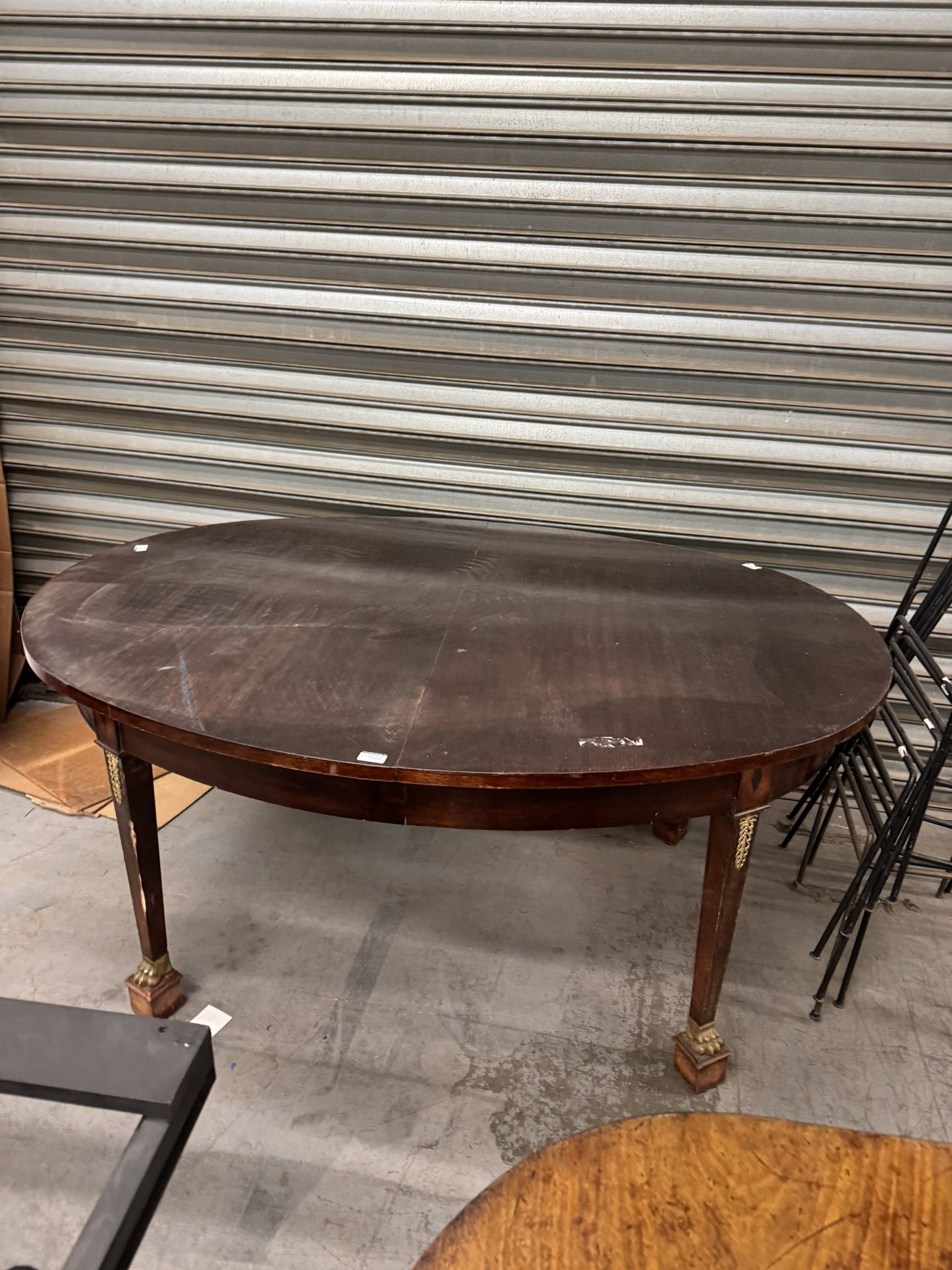 Antique Oval Dinning Table