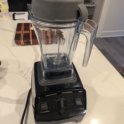 Vitamix 5 Cup Low Profile Blender 