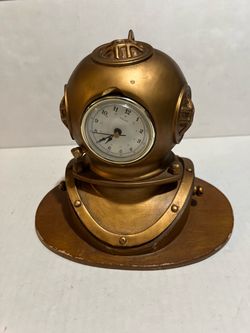 Vintage Deep Sea Diving Helmet Mantel Clock