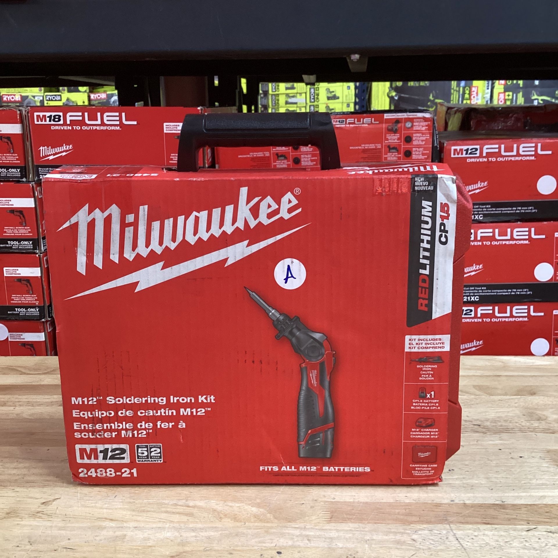 Milwaukee M12 12-Volt Lithium-Ion Cordless Soldering Iron Kit with (1) 1.5Ah Batteries, Charger & Hard Case