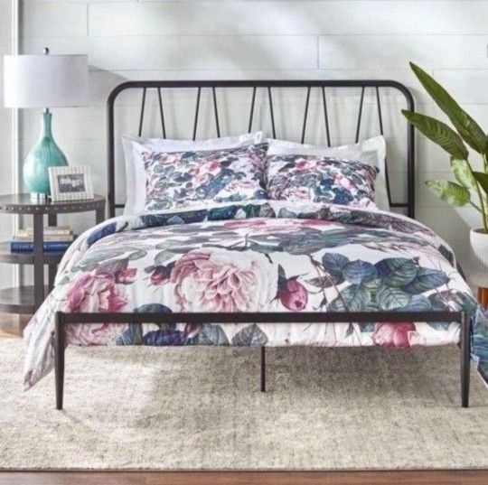 Black Queen Metal Bed (New In A Box )