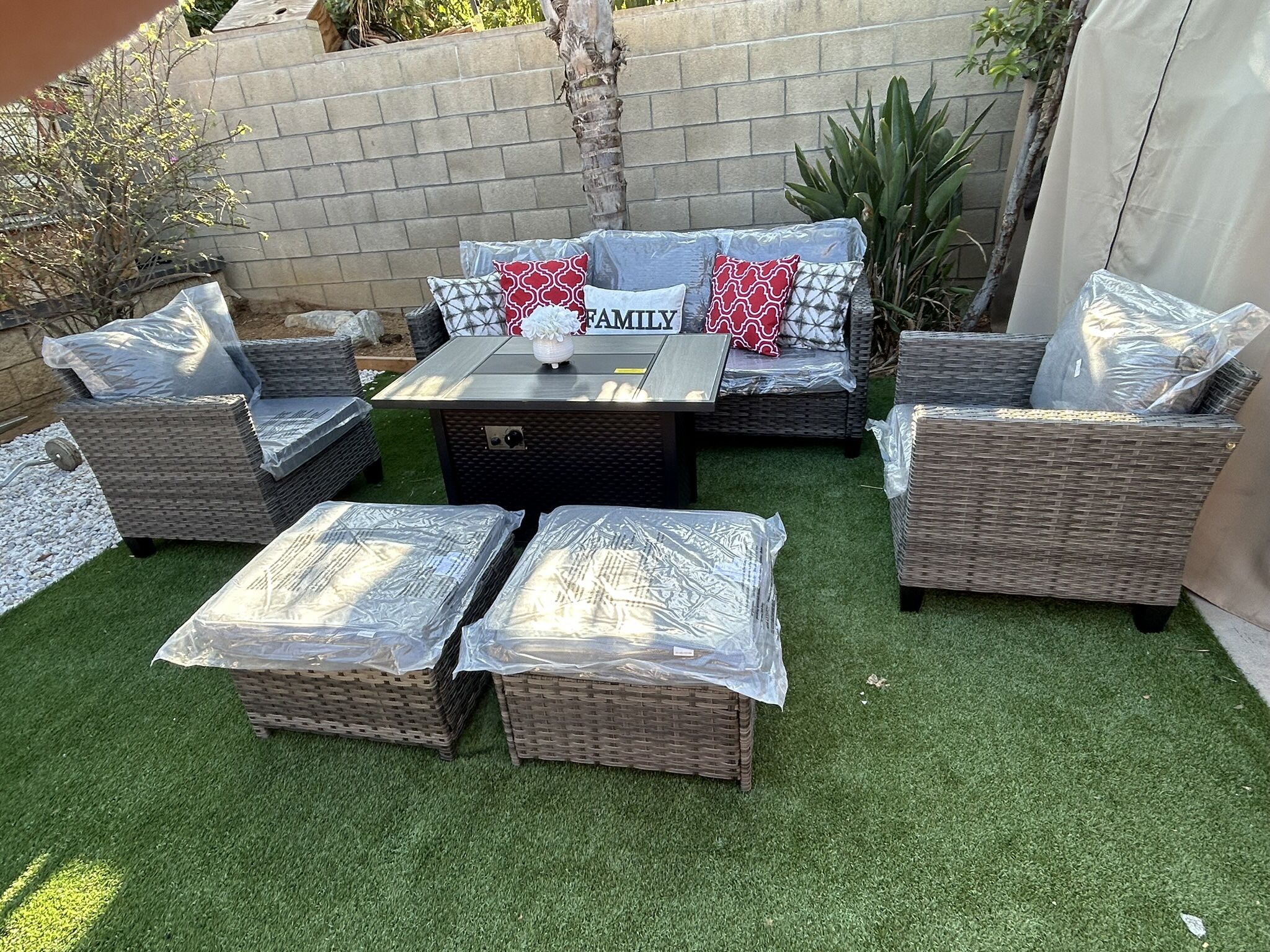 Patio Furniture Set Outdoor New In The Box 