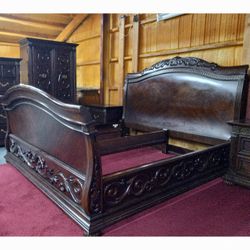 King Sleigh Bedroom Set By American Signature Furniture