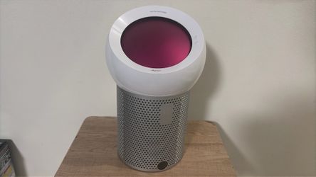 Dyson Pure Cool Me BP01 Personal Air Purifier Fan with remote