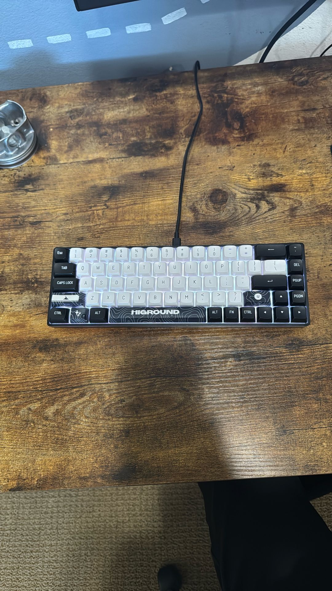 Higround Keyboard (custom Or Black mice Keycaps)