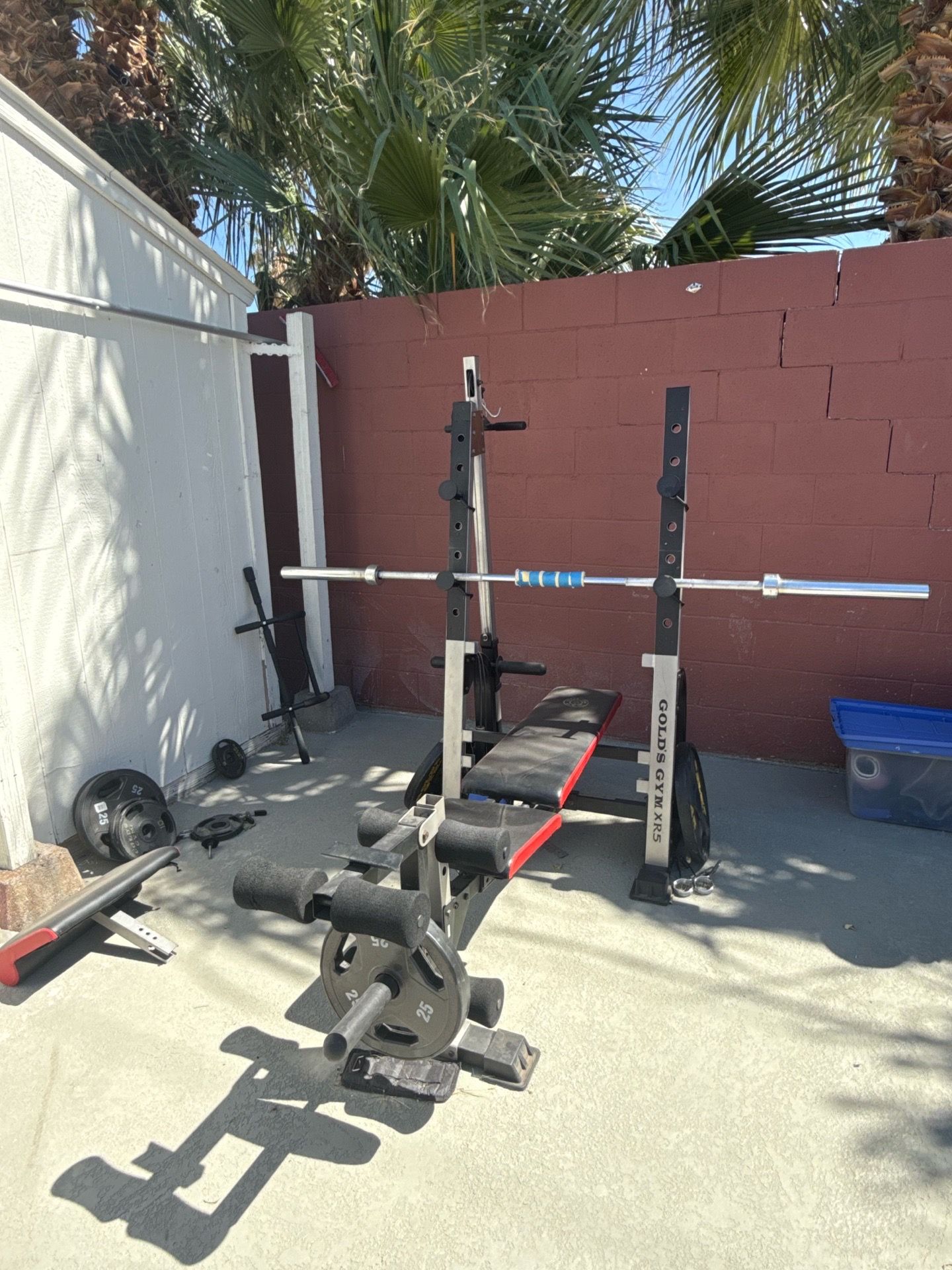 Weight bench bar and weights (read description)