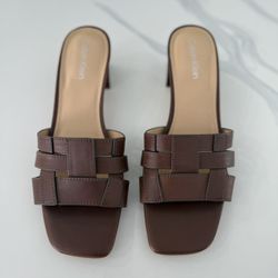 Brand New CALVIN KLEIN Brown Sandals!!!
