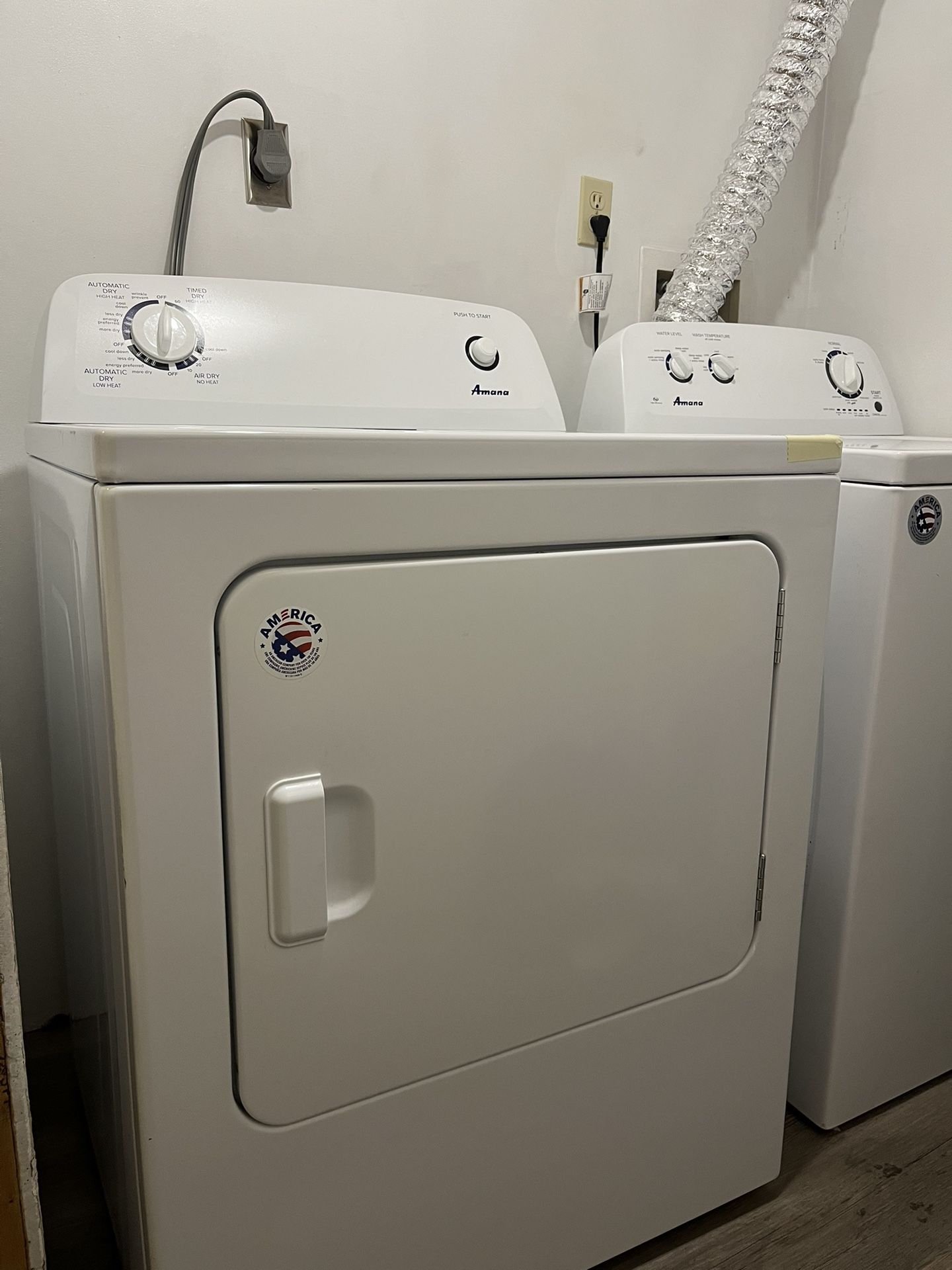 Amana Washer And Drying Machine