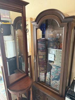 furniture and rugs for sale