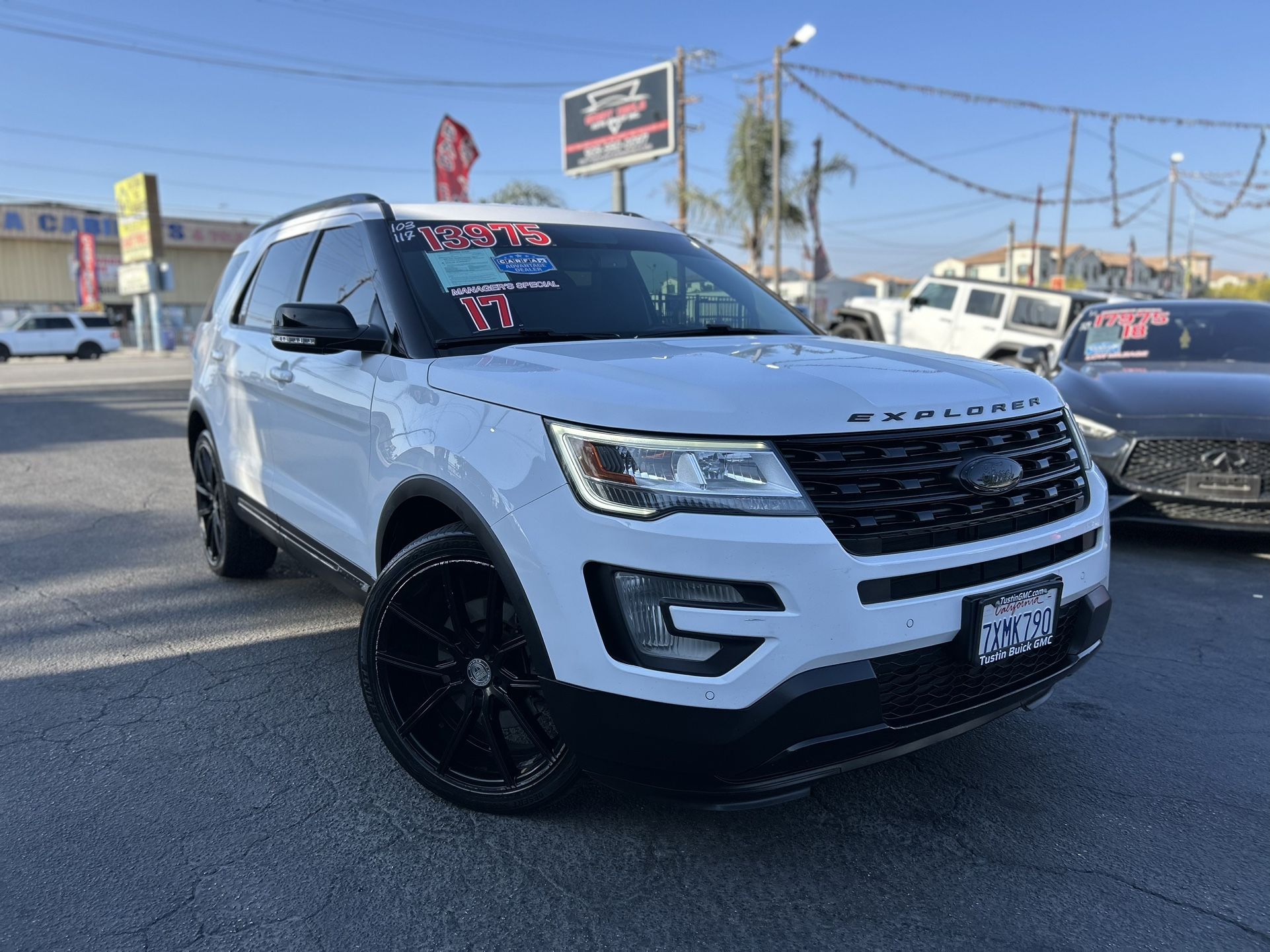 2017 Ford Explorer