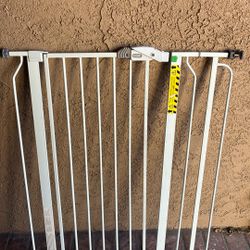 Large Baby / Dog Gate