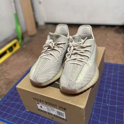 Yeezy Boost 350 V2 Citrin