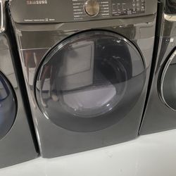 Samsung Black Stainless Steel 7.5 Cu. Ft. Smart Electric Dryer 