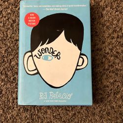 Wonder  Book By: R. J. Palacio Hardcover