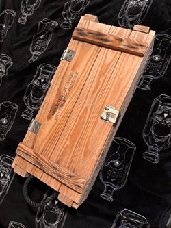 Ammunition crate