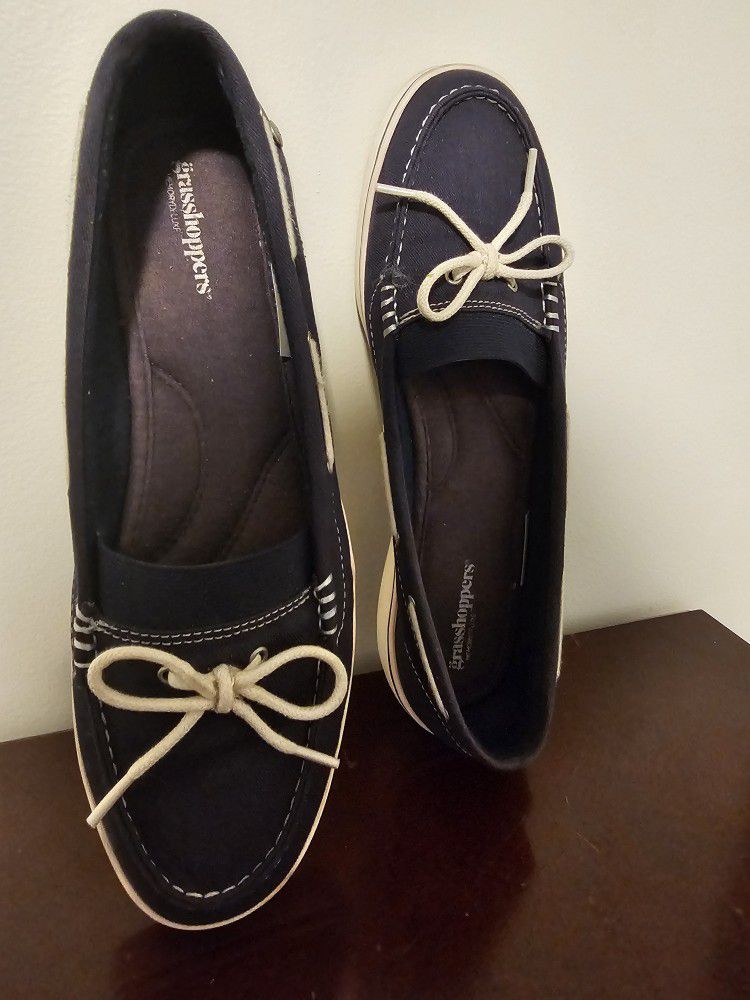 $20.00 - Women Shoes, Slip On's/"Grasshoppers " Brand - Like New!
