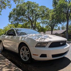 2010 Ford Mustang