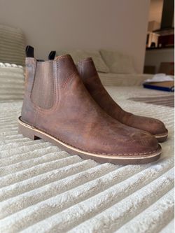 Men’s boots size 11.5