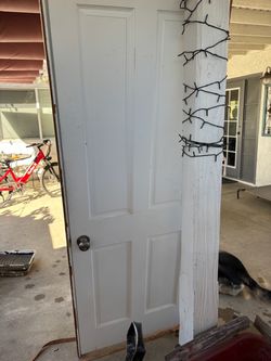 Solid interior door
