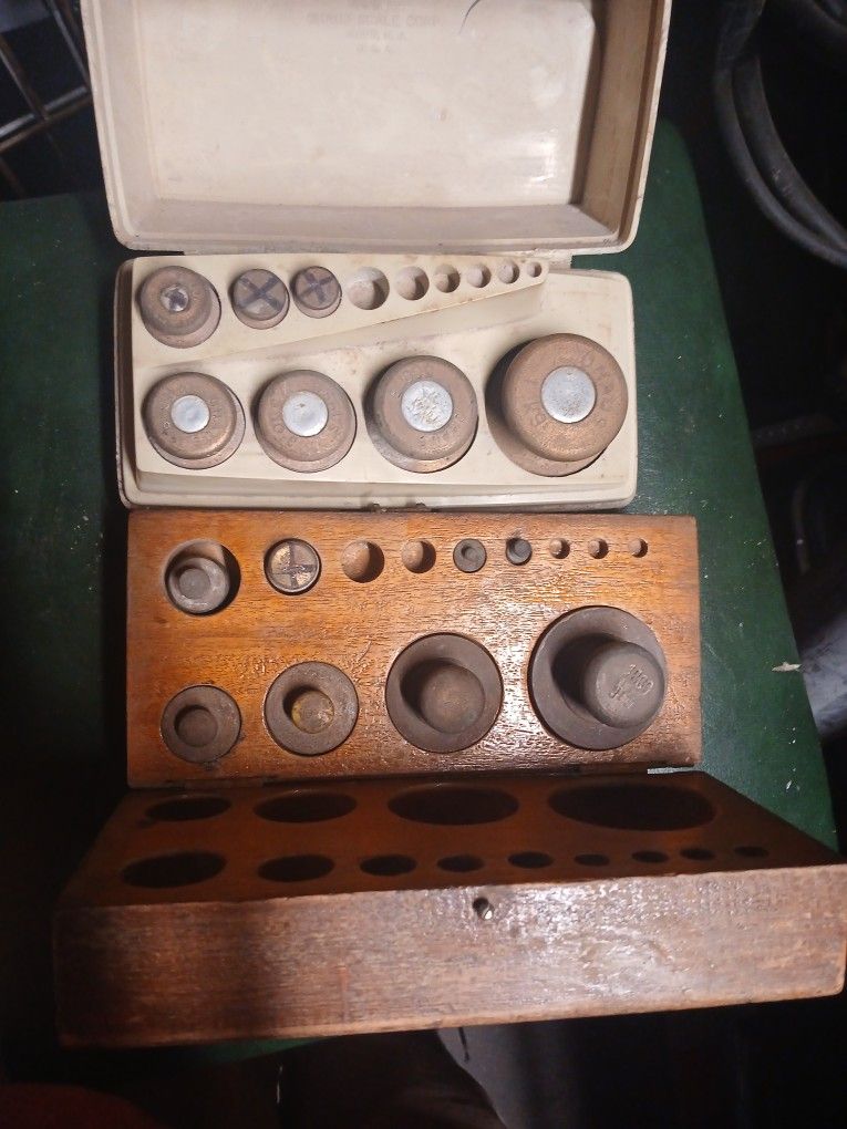 2 Partial Sets Of Counter Weights