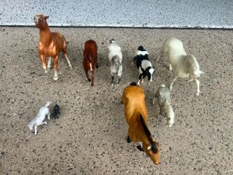 Toy horses