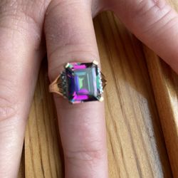 14 K Gold Shimming Topaz Ring,Earrings. Slide