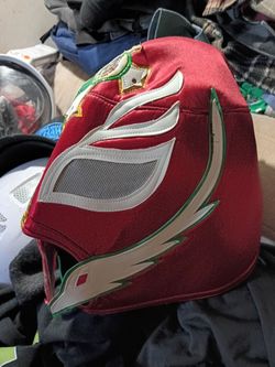 Wrestling mask rey misterio