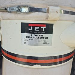 Dust collector