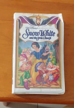 Snow White VHS Tape