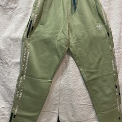 New with Tags, ADIDAS SWEATPANTS, Size: Small