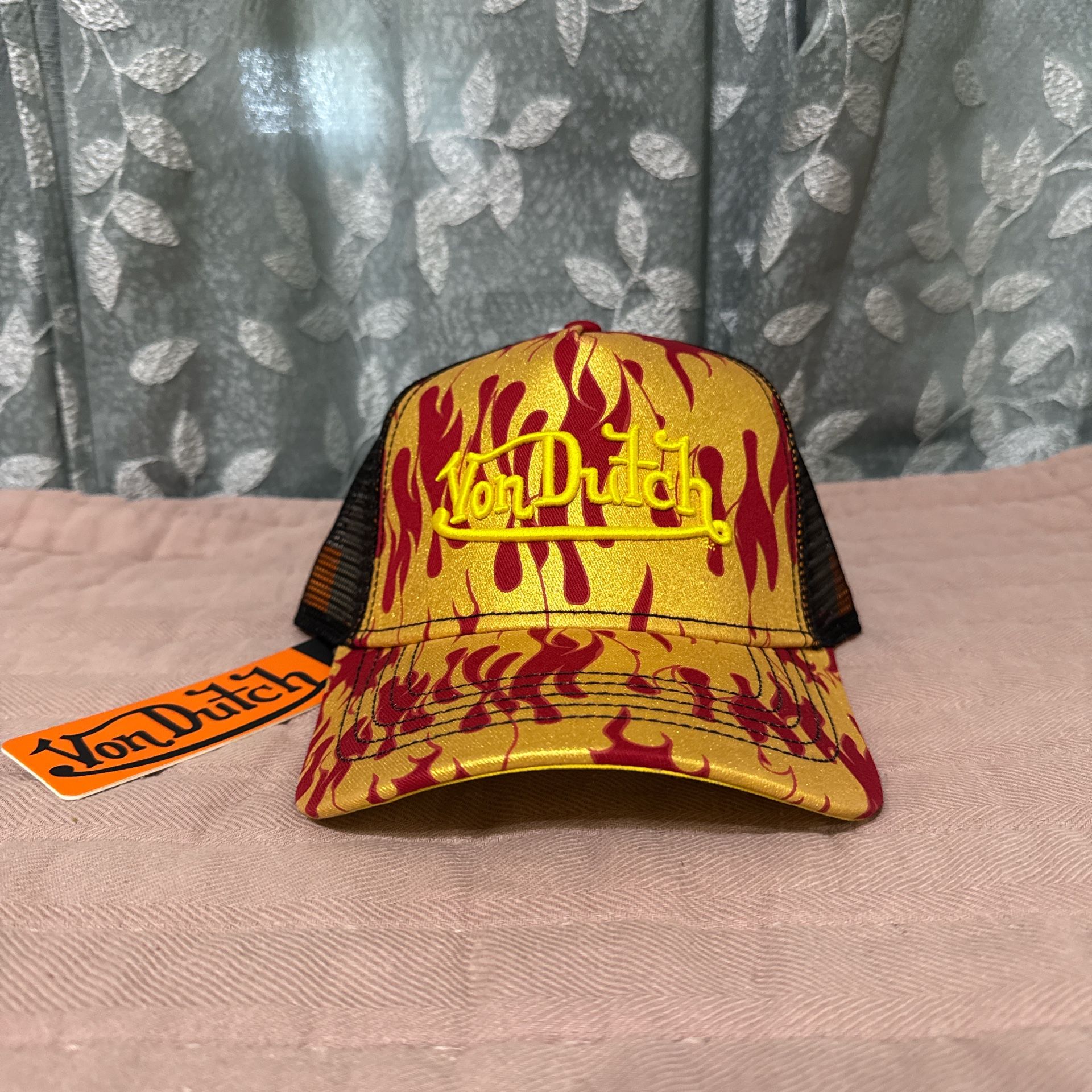 City of Angels Red Yellow Von Dutch trucker hat