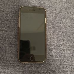 iPhone SE (3rd gen) supports 5G