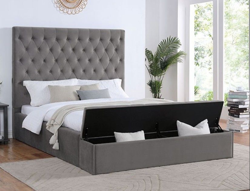 Brand New Grey Queen Size Storage Platform Bed Frame (Available In California & Eastern King)