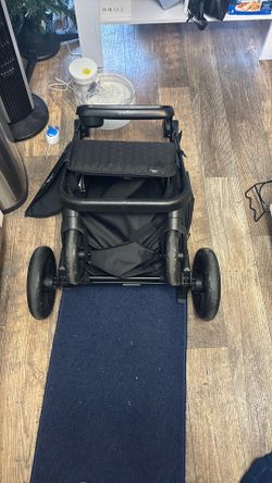Even Flo Stroller 