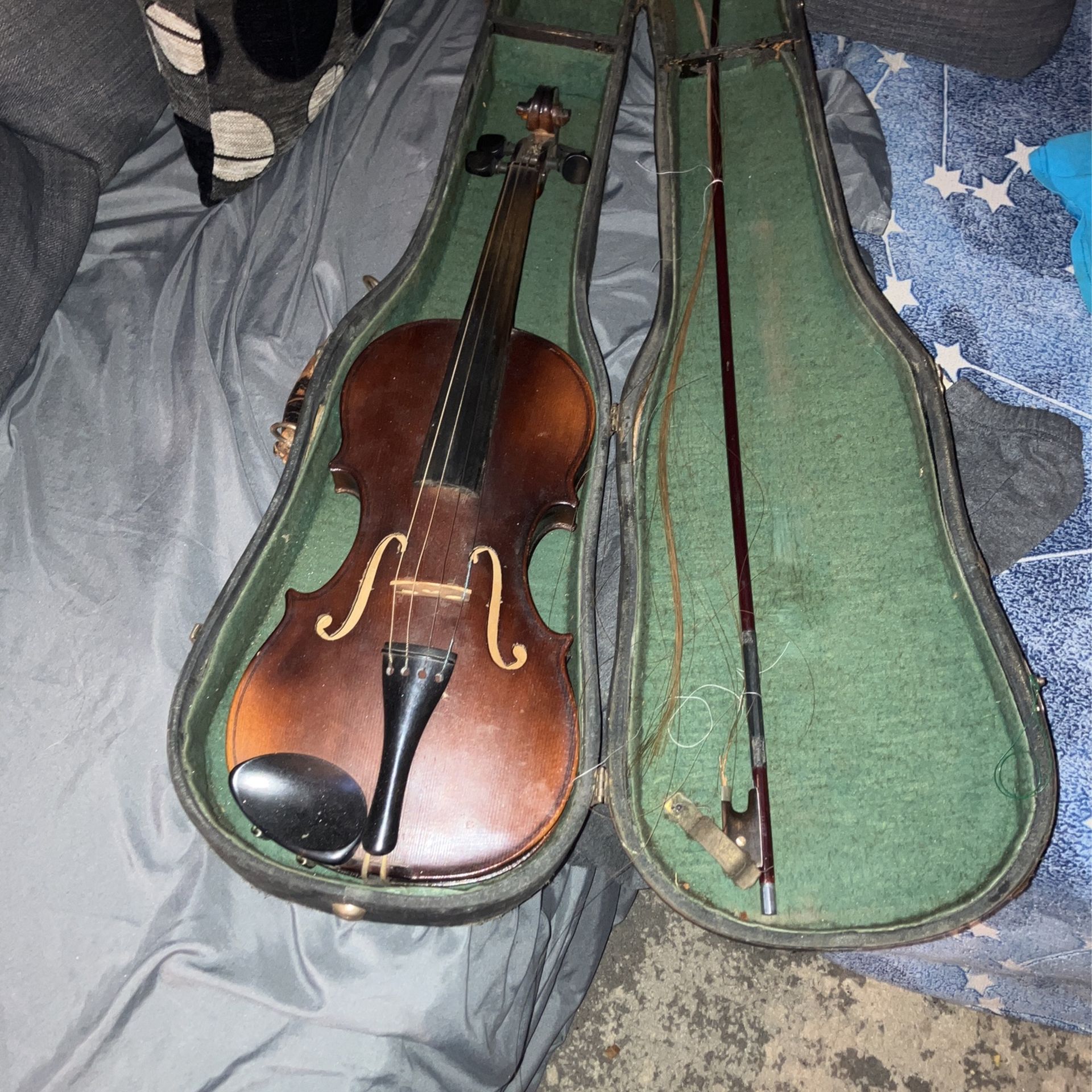 Old Violin 