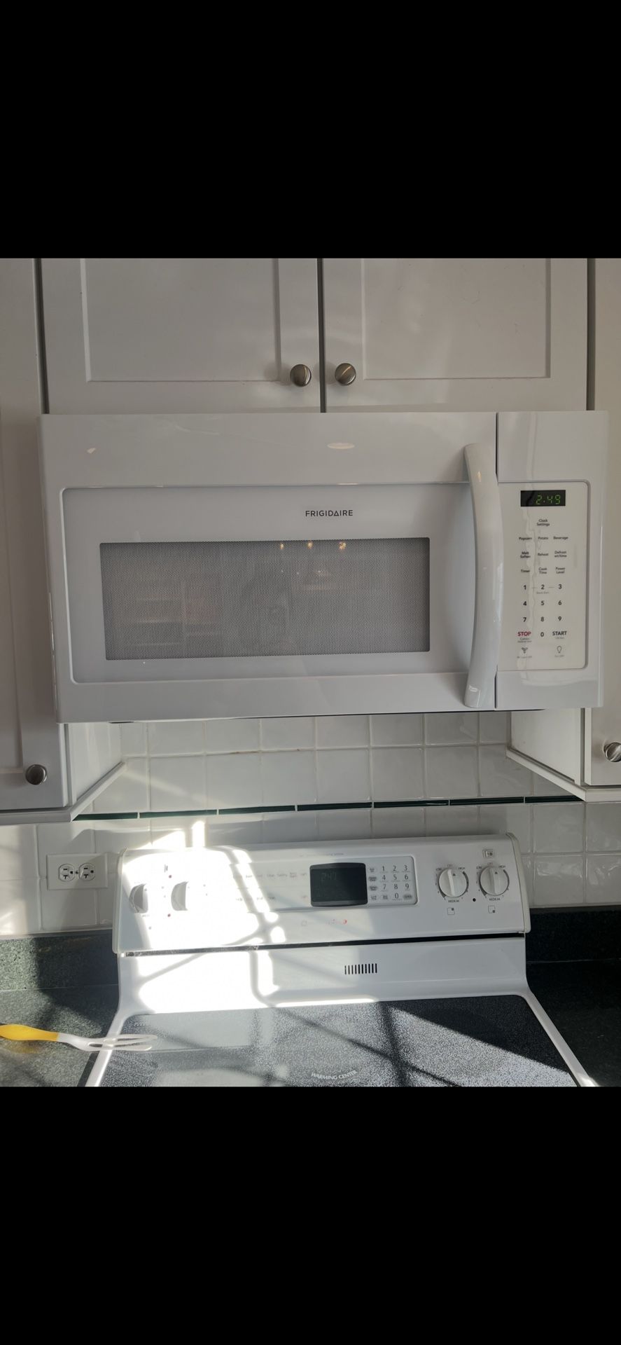 Frigidaire Microwave