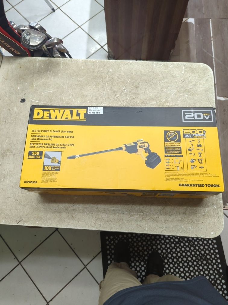 DeWalt 550 Psi Power Cleaner Tool Only