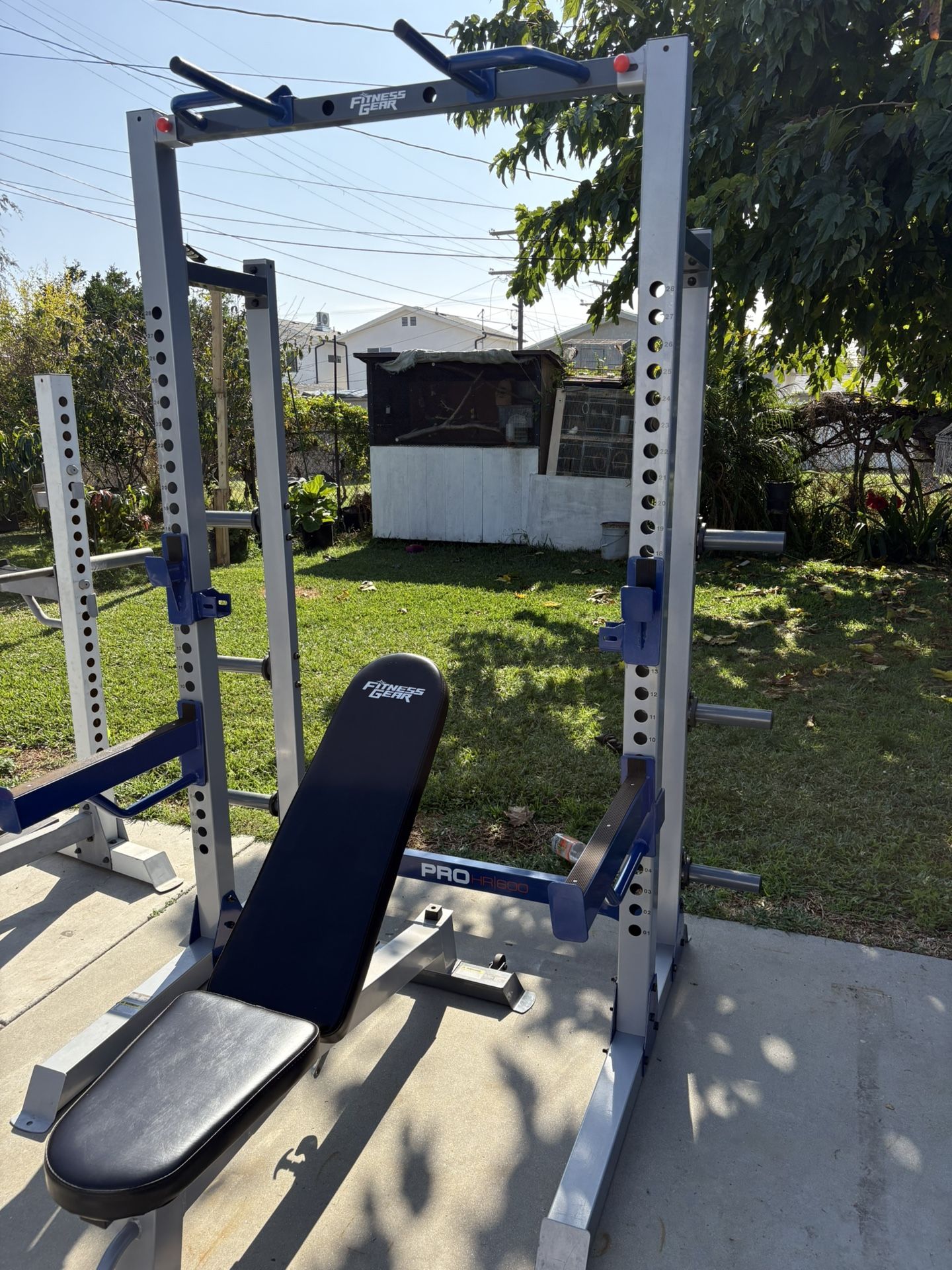 Fitness Gear Half Rack For Bench Pressing  Squats Pull Up Bar That Can Be Used For Dips As Well  Rack And Bench Only 