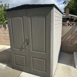 Rubbermaid 4x6 Storage Shed 