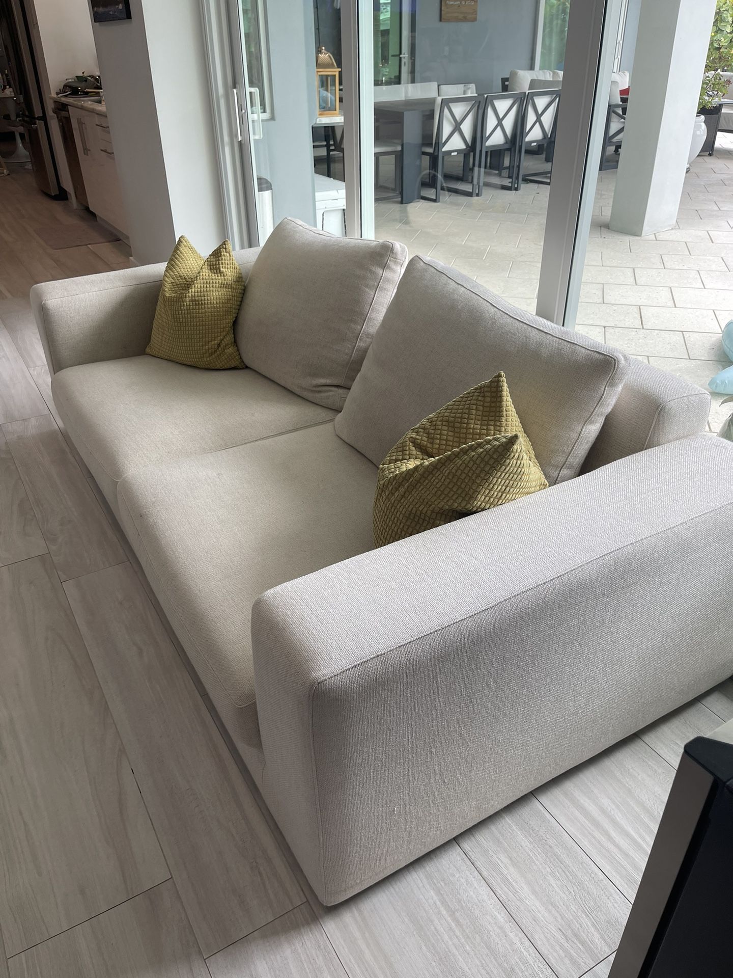 Modani wilson sofa discount